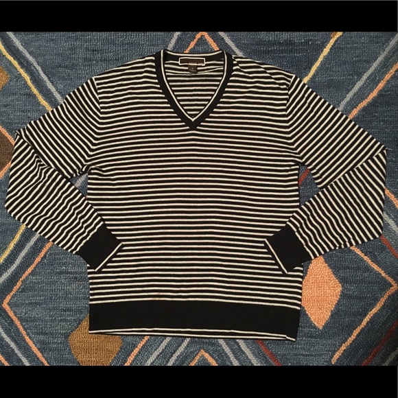 Michael Kors Striped V-Neck Men’s Sweater - Picture 1 of 4